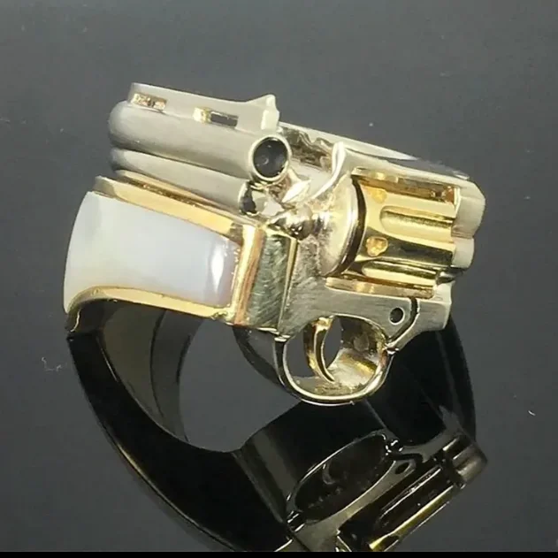 Outdoor Creative Portable EDC Pistol Model Ring Tool