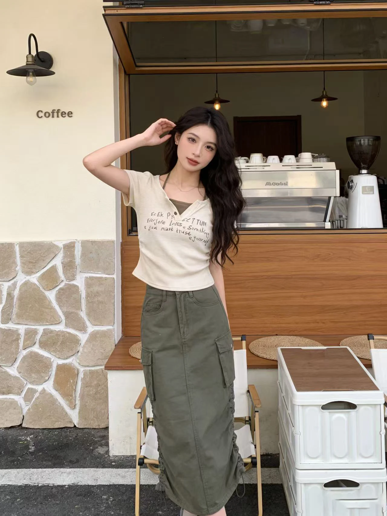 

American Retro Hot Girl Style Fake Set Women's Summer Short Sleeve Top Workwear Design Casual Workwear Skirt Half-length