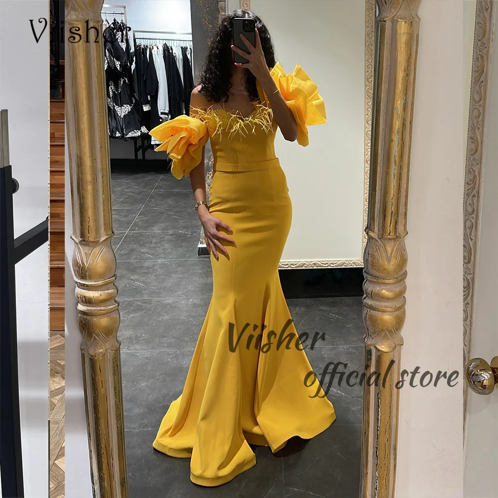 

Viisher Yellow Mermaid Saudi Arabia Evening Dresses Feather Sweetheart Pleats Satin Formal Prom Dress Long Dubai Evening Gown