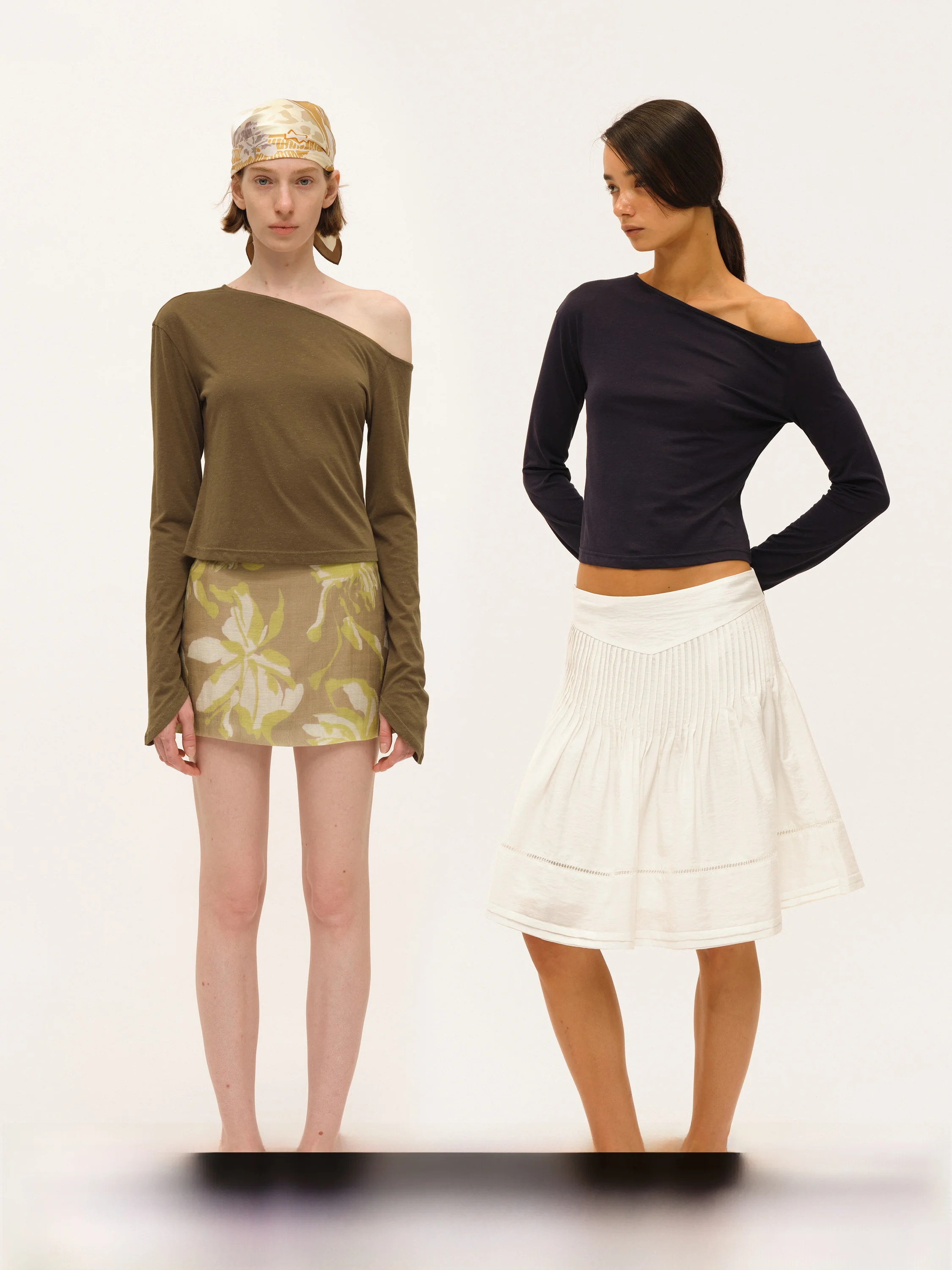 

Женская футболка SMIIILE с рюшами и открытыми плечами, прямые леггинсы из лайкры, однотонные, весенние, утягивающие, базовые