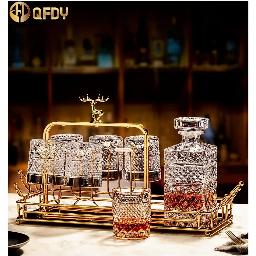 European style luxury crystal whiskey glass, foreign wine cup set, foreign wine bottle with lid, wine awakening device, wine set