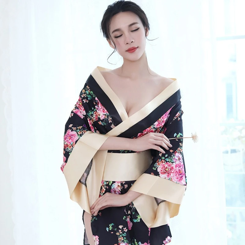 Sex Suit Small Chest Uniform Low Collar Hanfu, Japanese-style Printed Kimono Female Cosplay Uniform Cw70717