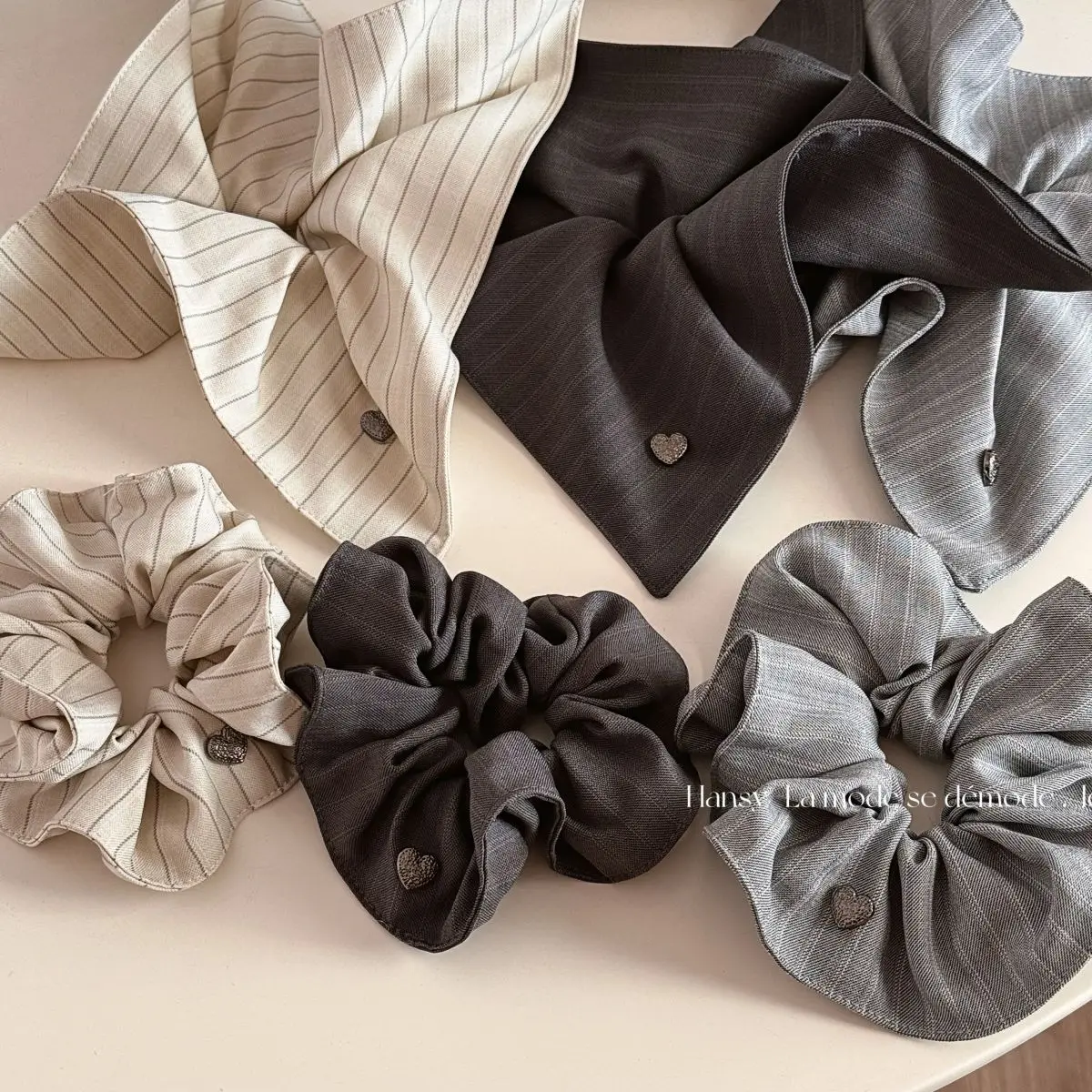 

Large Scrunchies Stripe Hair Tie Korean Style Square Shape Ponytail Holder Elastic Hair Band Rubber Bands Women Hair Accessories