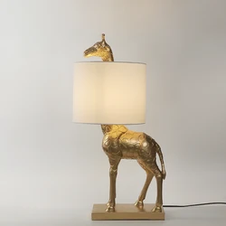 Resin Giraffe Led Desk Lamp Modern Fabric Animal Table Light Bedroom Study Children'room Lights LED Night Stand Light Fixtures