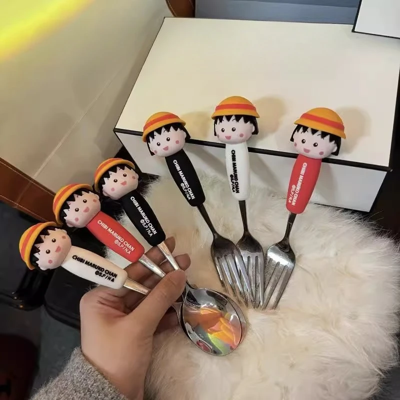 Nueva Vajilla de Acero Inoxidable con Diseño de Anime Chibi Maruko Chan, Cuchara y Tenedor Portátiles para Estudiantes, Utensilios Domésticos