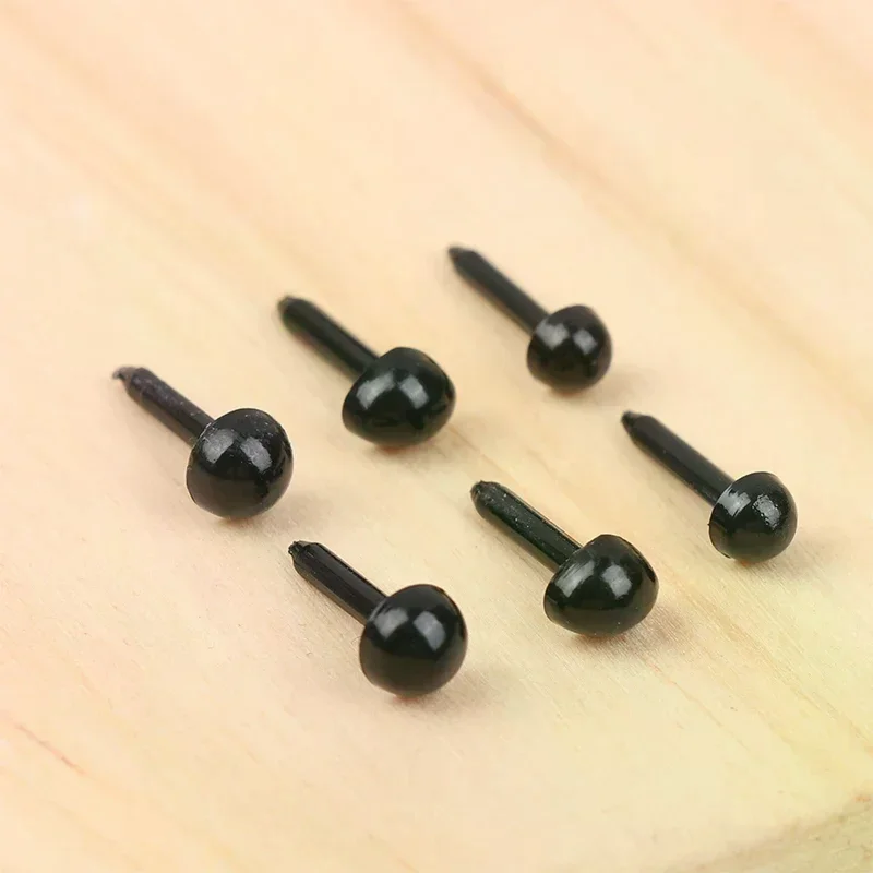 100 ชิ้น ตาและจมูกพลาสติกสีดำขนาดเล็ก สำหรับตุ๊กตาสัตว์ ของเล่น DIY ตุ๊กตาหมี ตุ๊กตาสุนัข อะไหล่ตกแต่ง
