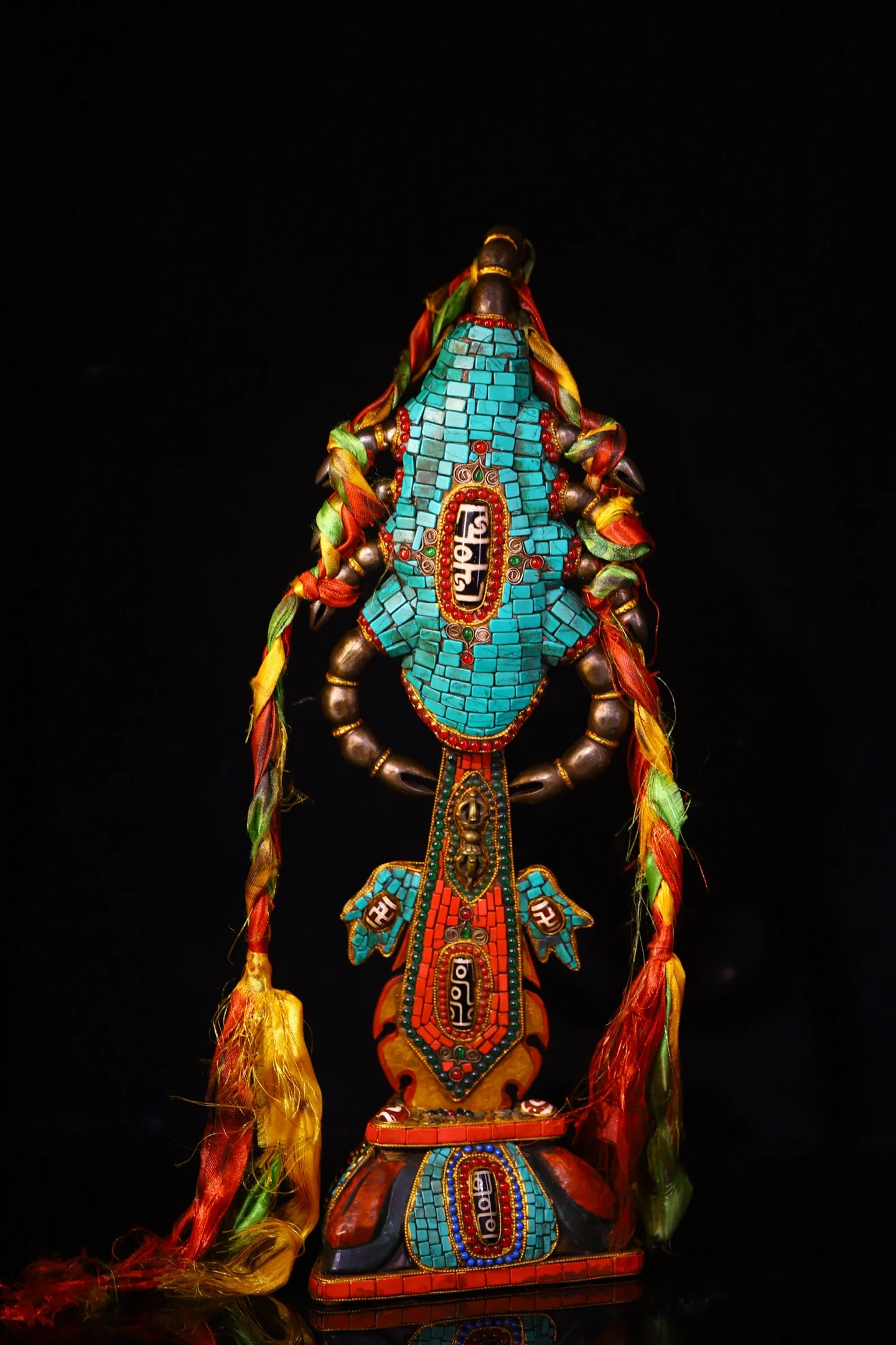 

Old Nepalese Folk Tiantie Painted Mosaic Gem gZi Beads Turquoise Scorpion Statue Skull Manjusri Sword Vajra Bodhi Root Base