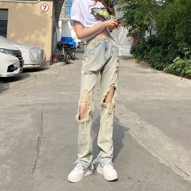

Trendy High Waist Bootcut Ripped Jeans for Women Baggy Wide Leg Pants Cover Figure Comfortable Daily Wear (16 words)