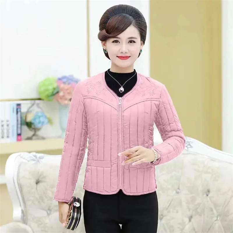 Women's Short Autumn And Winter New Styles Middle-aged And Elderly Cotton Clothes Wearing A Close Fitting Cotton Jacket Inside