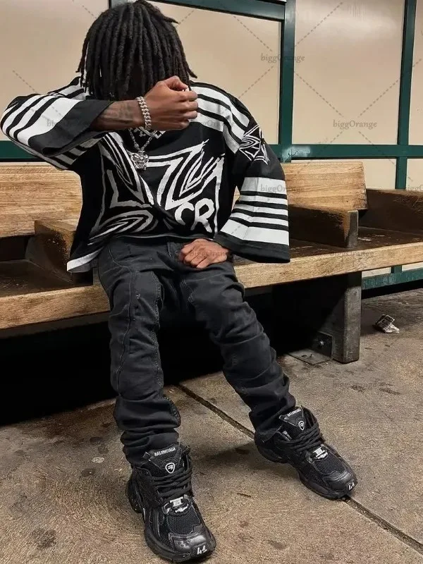 

Oversized Striped Letter Print T-irt ort Sve Faion Urban Sle Polyester Fiber Long Sve round Ne Modern Wind T-...