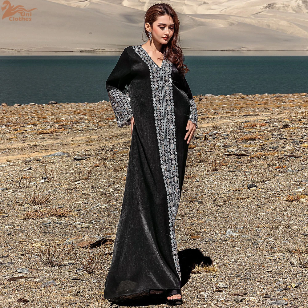 Eid Djellaba Embroidered V-Neck Long Dress for Women Muslim Abaya Kaftan Turkey Beads Lace Caftan Dubai Musulmane Femme Vestidos