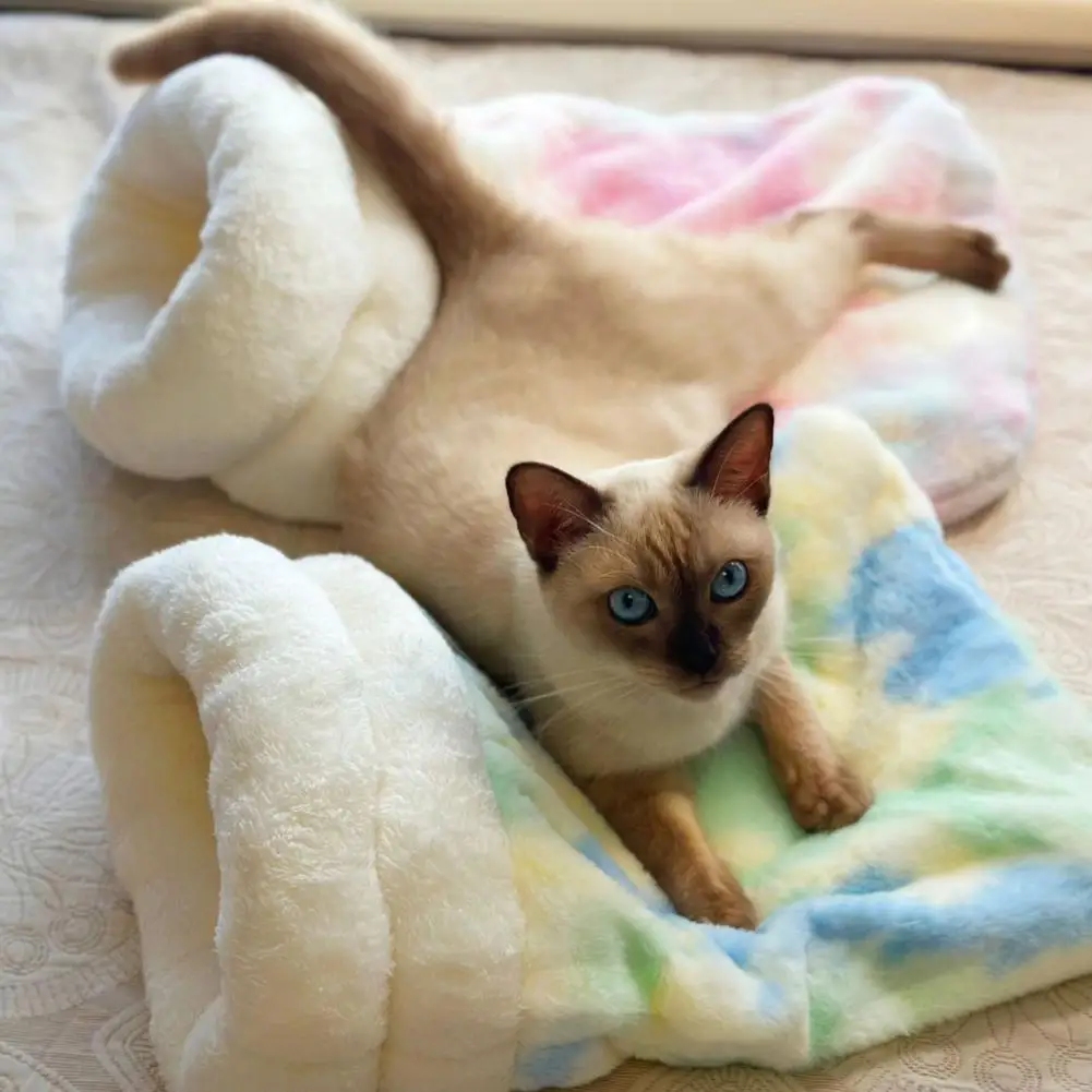 Plush Tunnel for Indoor Cats Self Heating Pet Sleeping Bag Warm Fluffy Cat Sleeping Bag Semi-closed Plush Tunnel Bed for Small