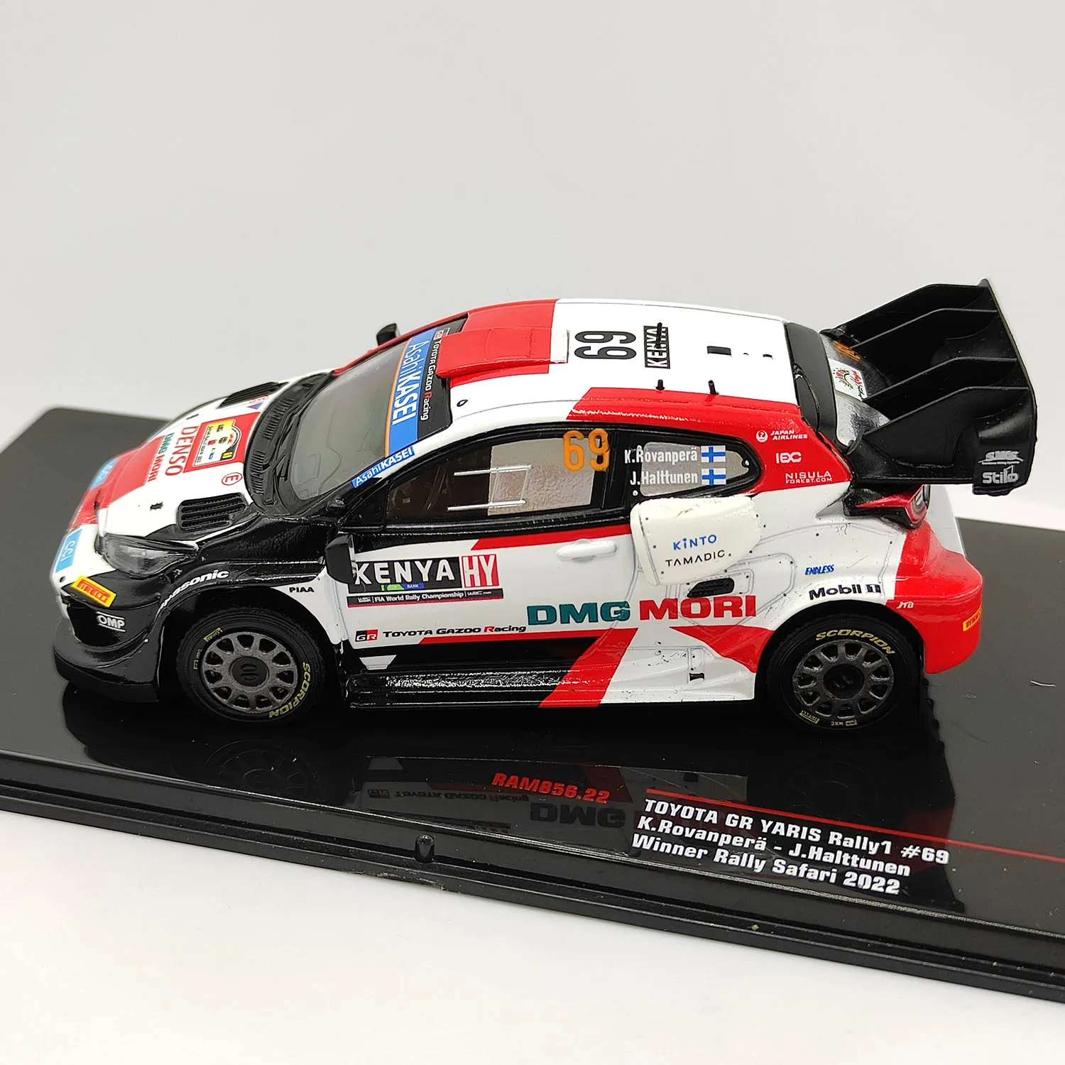أجزاء صغيرة بمقياس 1/43 تويوتا GR ياريس رالي1 # 69 2022 نموذج سيارة رالي سبيكة