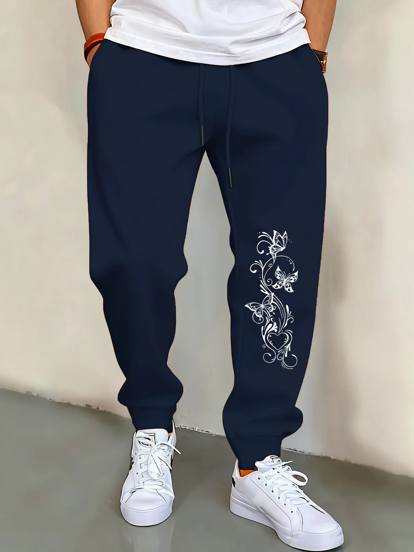 

Butterflies Love Flowers Printed Men Basics Pants Comfortable Drawstring Long Pant Fleece Male Sweatpants Retro Casual Trousers