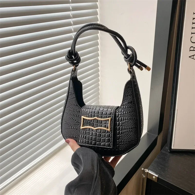 

Light luxury niche crocodile pattern shoulder messenger bag high-end handbag office worker daily commuting bag