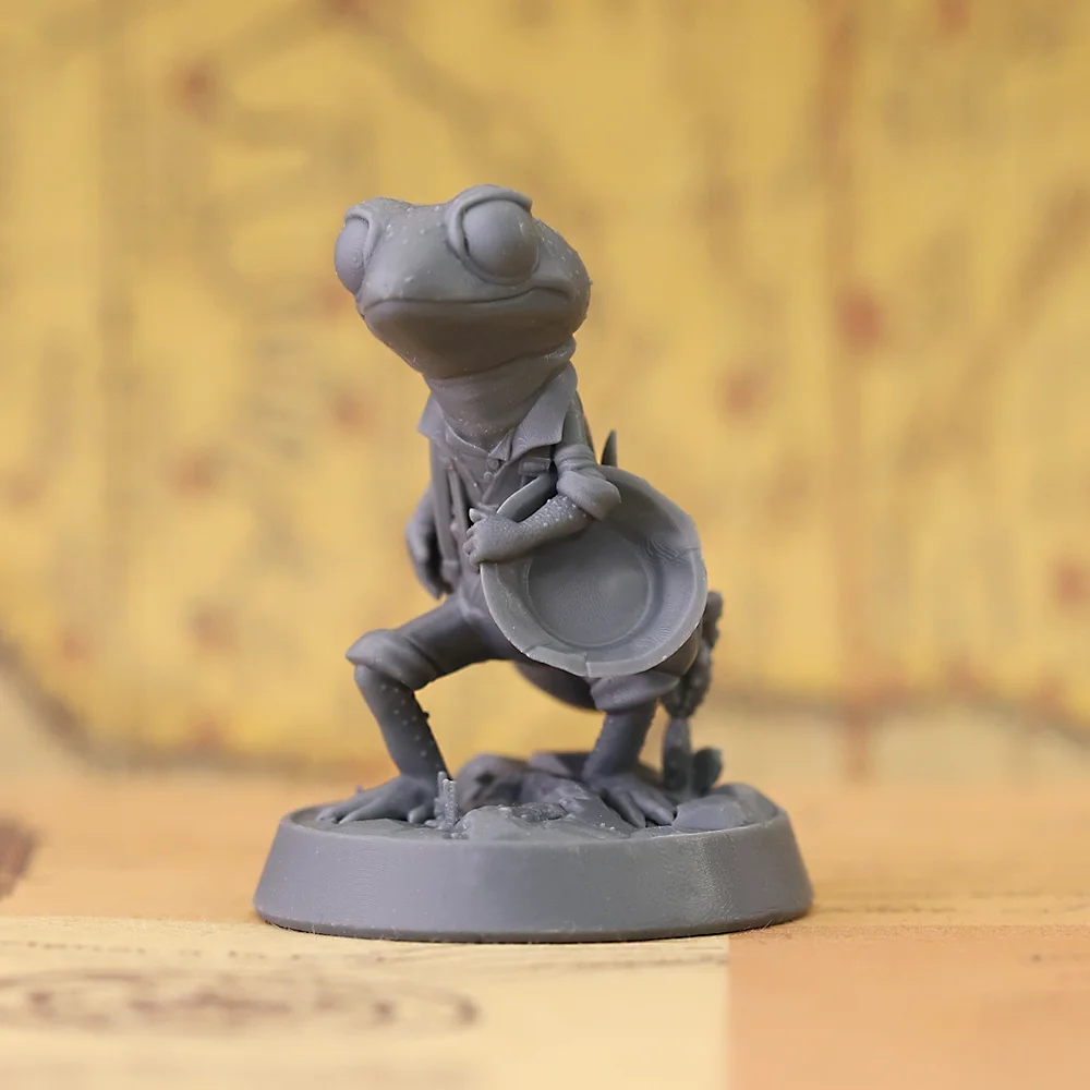 Fantasy Tabletop RPG Miniature Gecko Adventurer, Unpainted Wargaming Figure for Board Game Role‑Playing Collection Decor