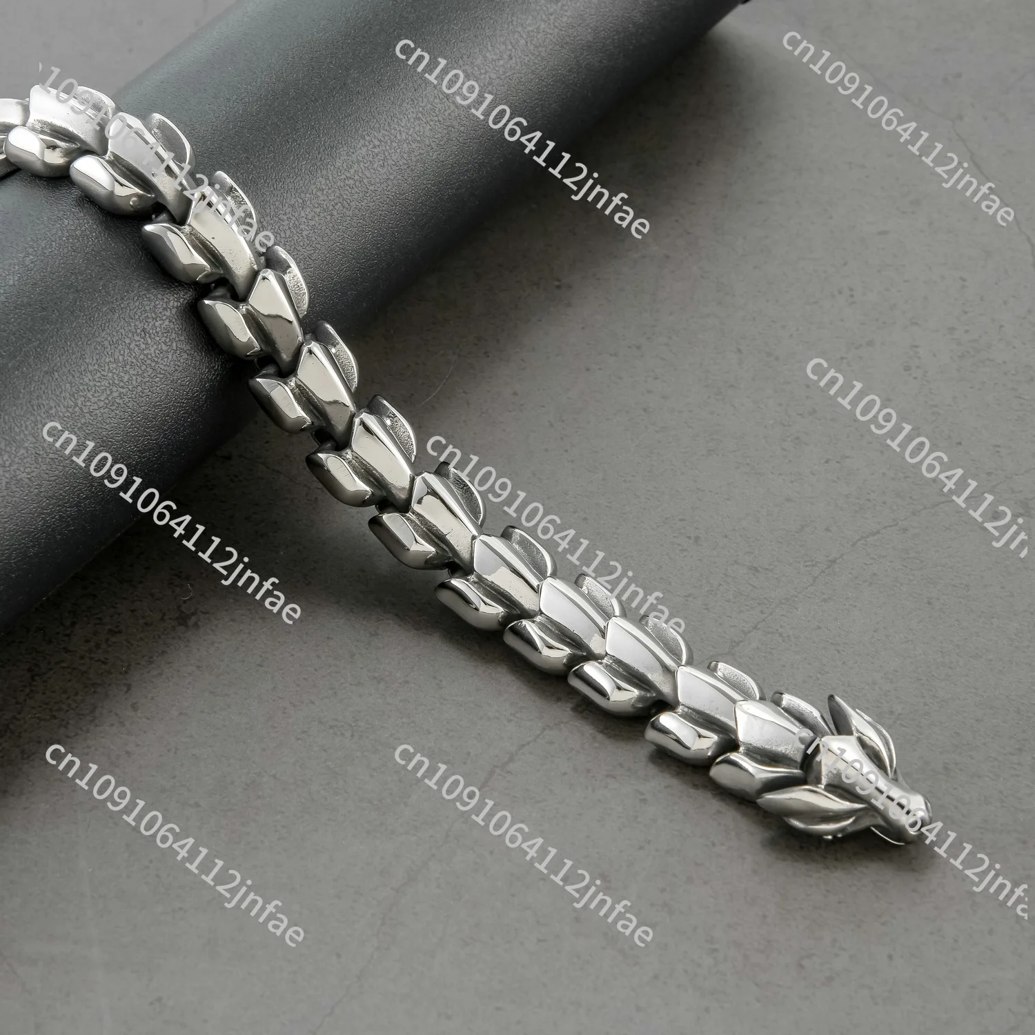 

Мужской браслет в стиле панк с цепочкой-кейлом, модный браслет из титановой стали в европейском и американском стиле