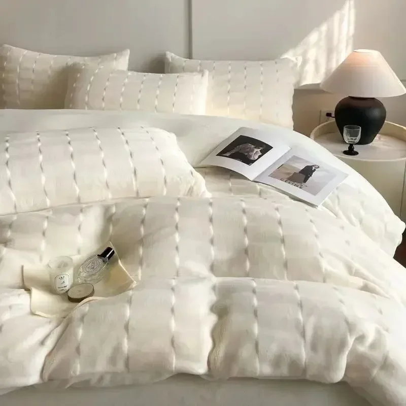 1.5m-2.0mm White Striped Double-sided Plush Duvet Cover Set Milk Velvet Bed Four Piece Set Flannel Bed Skirt Sheet  Bedding