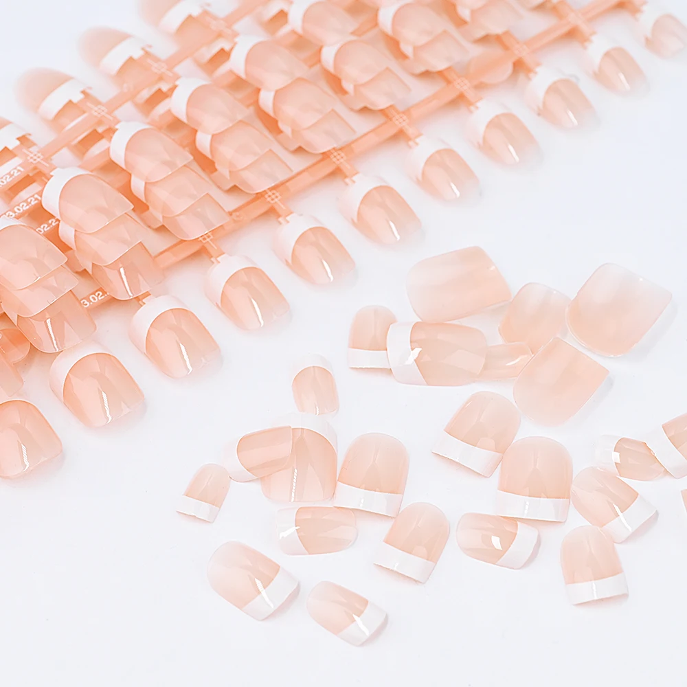 24pcs Nude Almond French Fake Nail Short Square Nail Tips Press On Nails White Edge Design Wearable Full Cover Artificial Nails