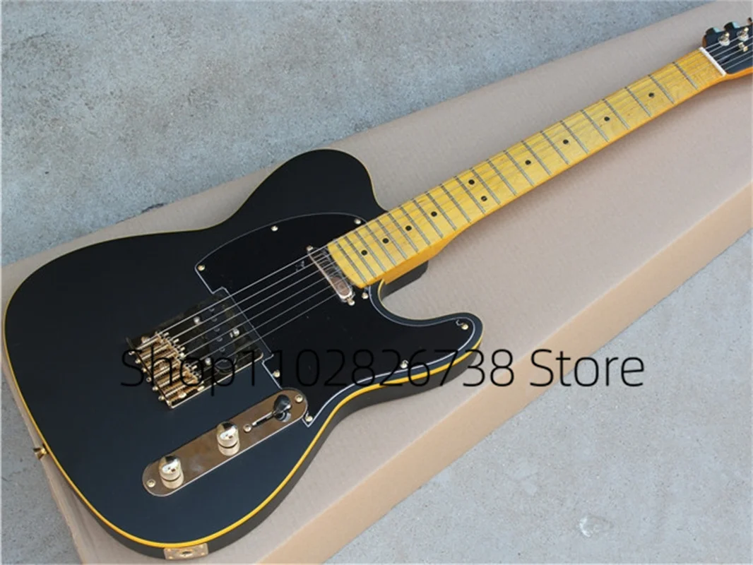 Classic Matte Black Electric Guitar Tel Guitar Yellow Maple Neck Black Guard Fixed Bridge Golden Tuners Factory Custom