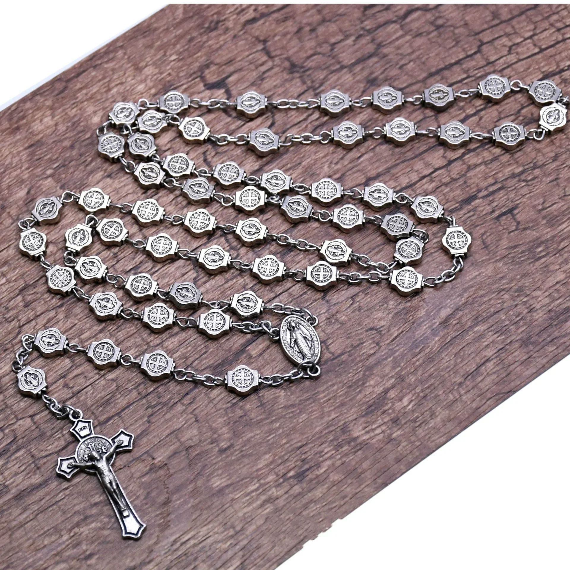 1Pc Fashion Vintage Alloy Saint Benedict Rosary Necklace Crucifix Necklace Prayer Beads Christian Church Supplies - view 3
