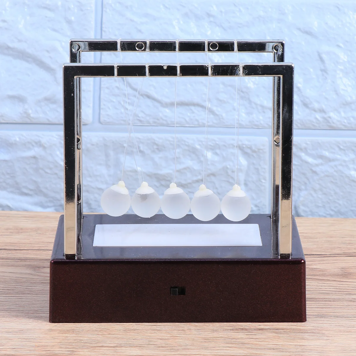 

LED Glass Balls Newton's Cradle Steel Pendulum Color Changing Desk Decoration Relax Stress Relief Office Home Gift Bumper Ball