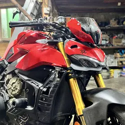 Windshield deflector suitable for DUCATI Streetfighter V4 V4S