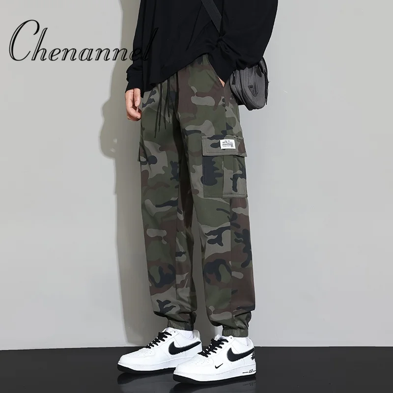 Camouflage-Arbeitshose für Herren, Herbst und Winter Harun konische Neun-Zoll-Hose Outdoor-Sportbekleidungshose mit mehreren Taschen