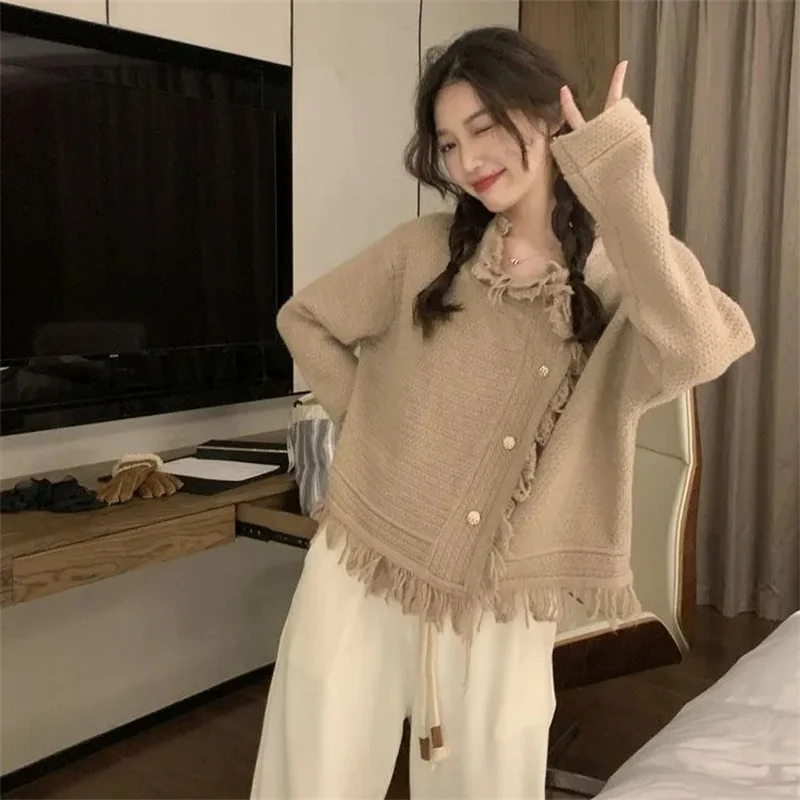 

Tassel Soft Glutinous Sweater Coat Women's Spring and Autumn New Gentle And Slim Knitted Cardigan Design Foreign Outwear Top