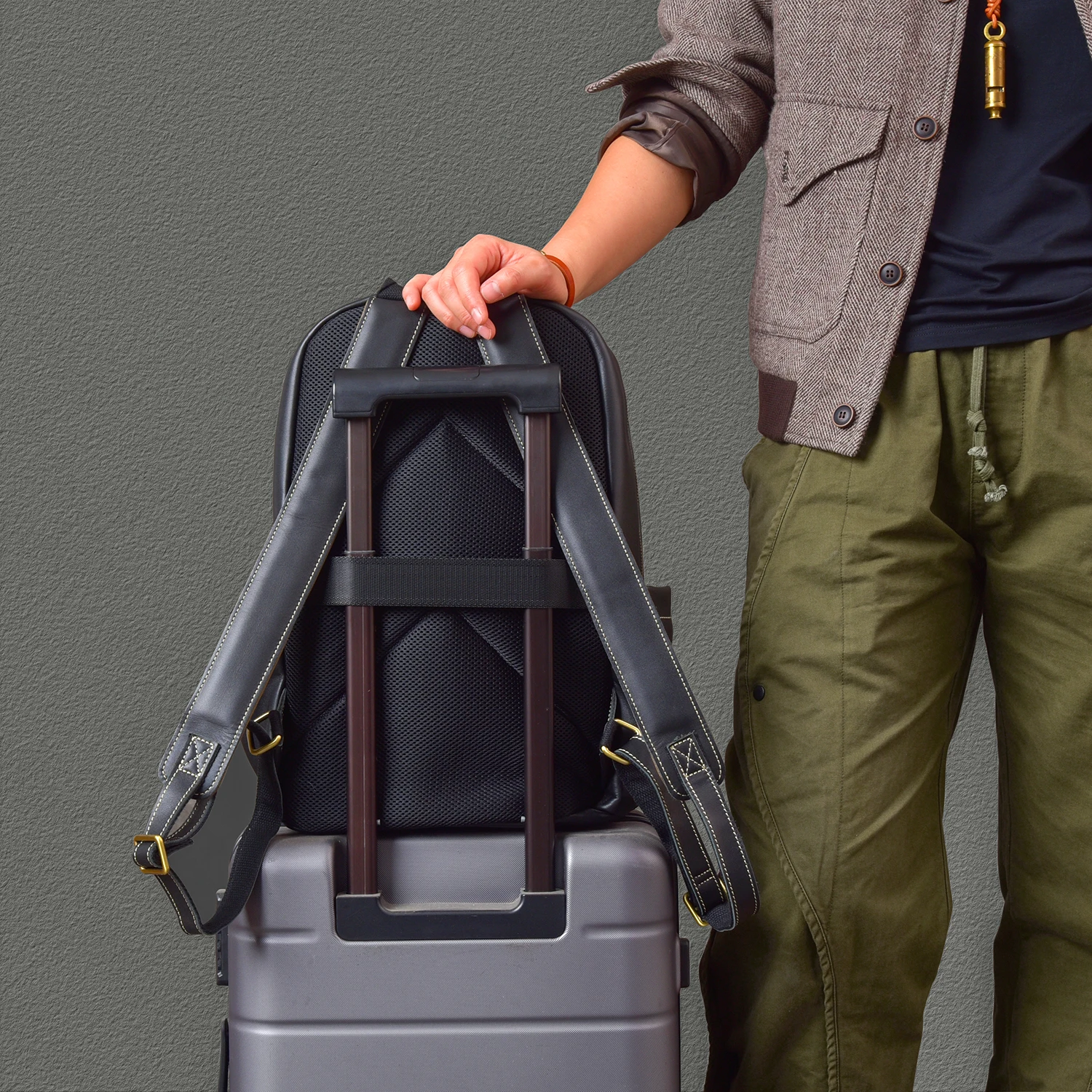 fashion casual high quality genuine leather men black backpack outdoor travel luxury handmade real cow leather women schoolbag
