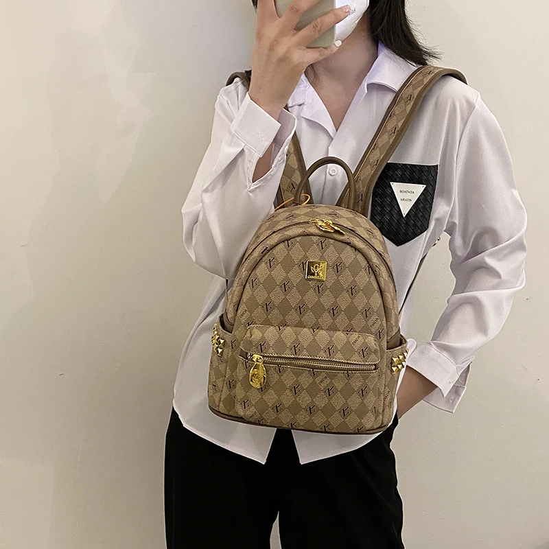 Designer Shoulder High-Capacity Luxury Brand Women Backpack Fashion School Bags Female Daily Shopping Girls Backpacks Schoolbags