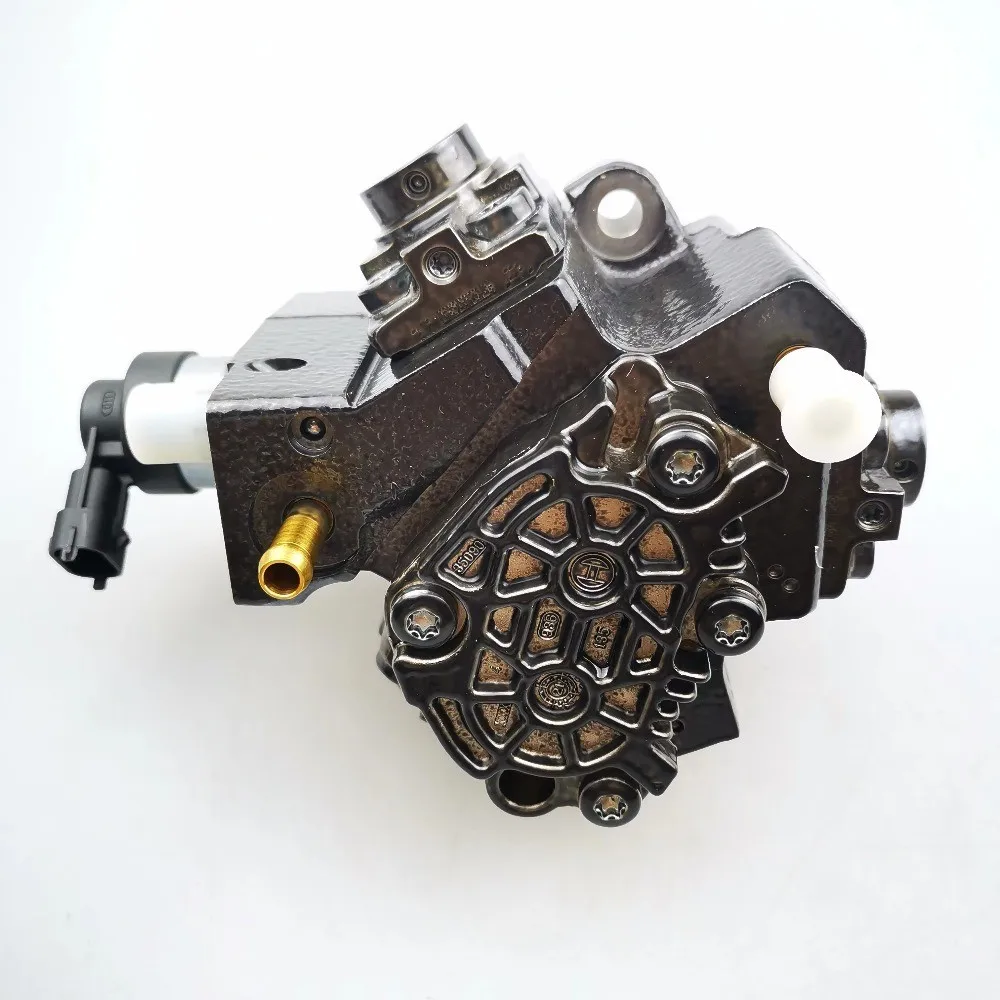 

High Pressure Oil Pump 10169352 Compatible for SAIC MAXUS G10 1.9T Replace