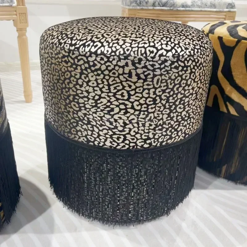 French retro fringe, leopard print velvet, round pedal dressing, shoe changing stool