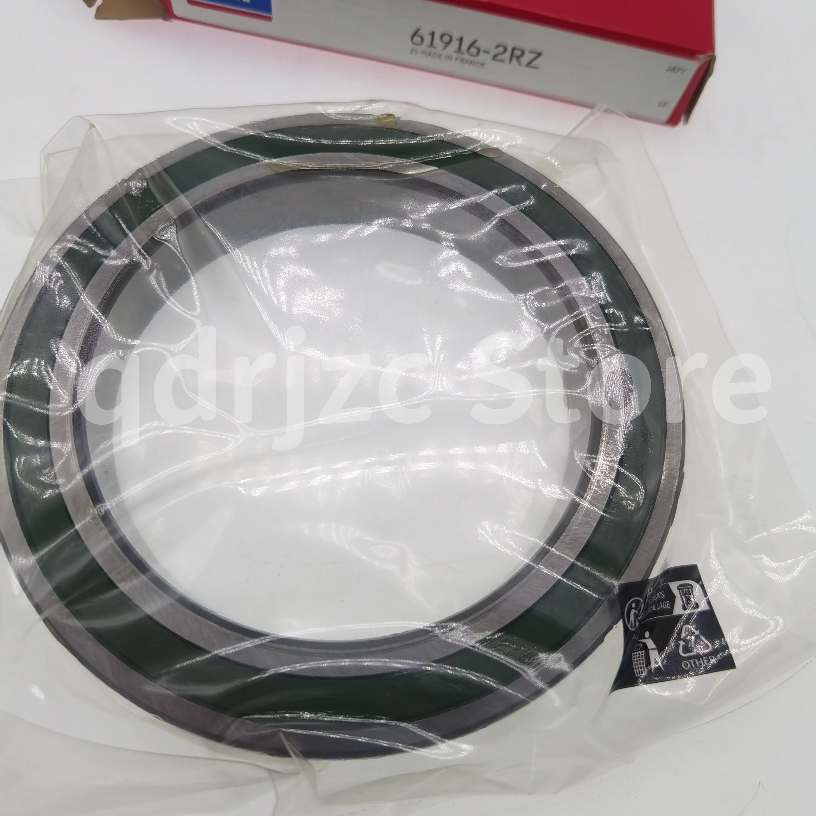 RJE Deep groove ball bearing 61916-2RZ = 6916LLB 6916LB 6916VV equipped with a green rubber dust cover, measures 80X110X16 mm