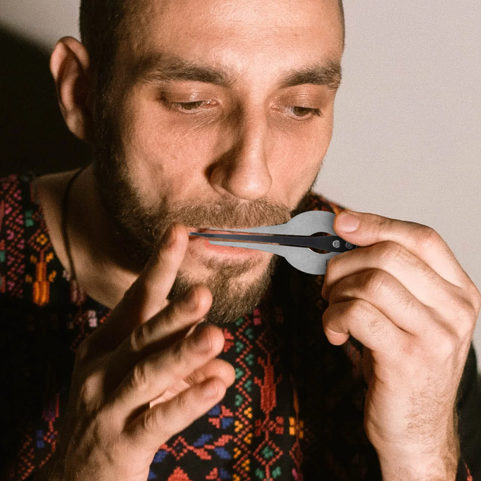 

Ethnic Metal Mouth Harp Russian Jaw Harp for Beginners Traditional Jew's Harp Musical Instrument Round Throat Folk Music Tool