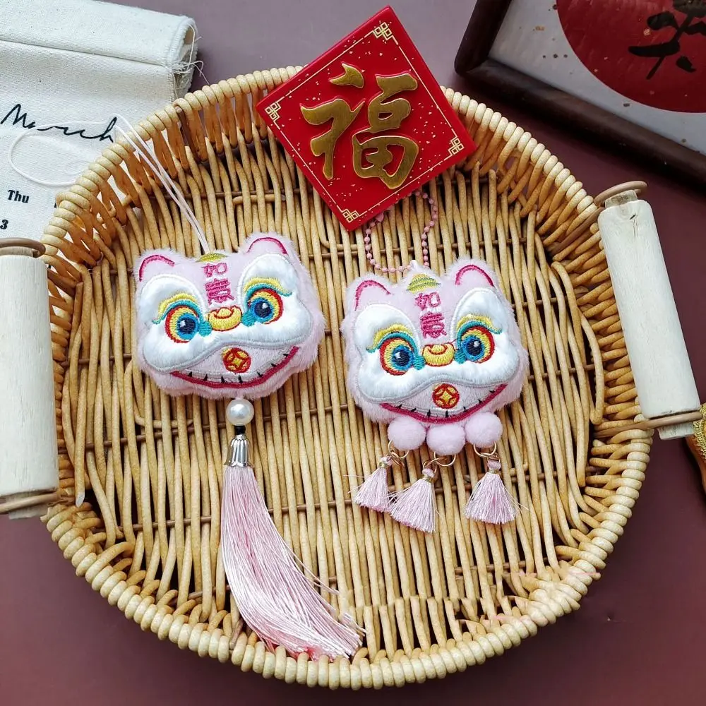 Chinese Style Lion Dance Tassels Pendant Awakened Lion Cartoon Lion Dance Keychain Red Decorative Horse Mascot Plush Doll - view 5