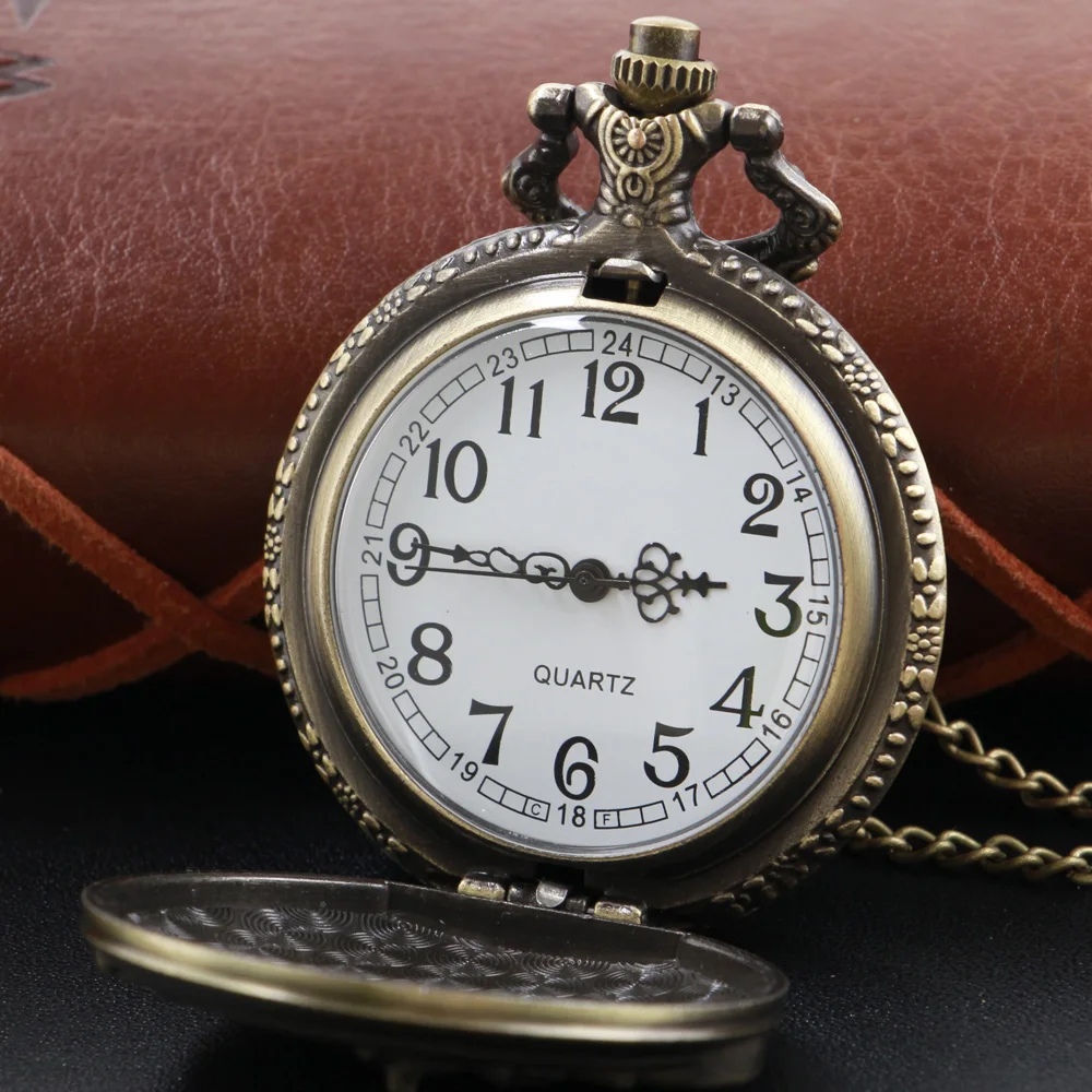 Classic Luxury Motorcycle Cool Quartz Pocket Watch Vintage Necklace Pendant Universal Gift for Boys and Girls