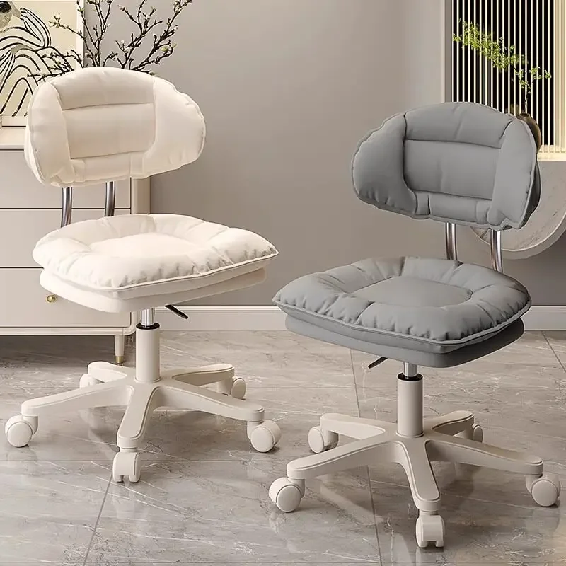 Luxury Comfortable Barber Chair Hair Salon Exclusive Rotate Salon Chair Minimalist Professional Friseurstuhl Salon Furniture