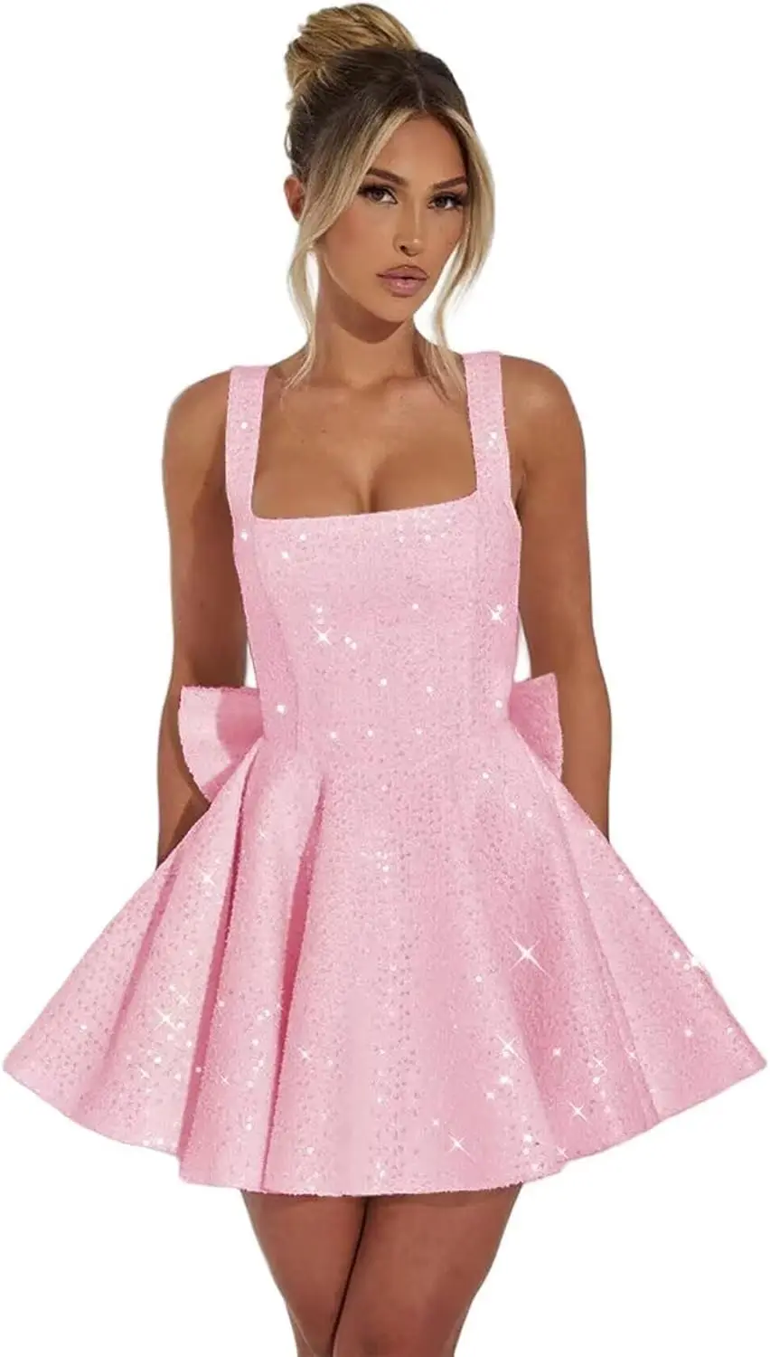 

Короткие платья для встречи выпускников с пайетками для подростков. 2025 г. Блестящее платье для выпускного вечера с квадратным вырезом. Мини-коктейльное платье трапециевидной формы с бантом.