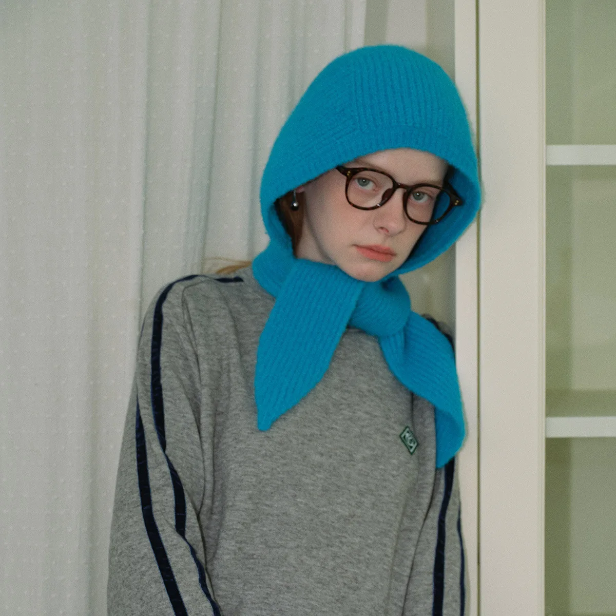 Francuska czapka beanie z dzianiny w stylu vintage dla kobiet, miękka, w kwiaty, z efektem plamienia, zimowa czapka z ochroną na uszy, ciepła i przytulna