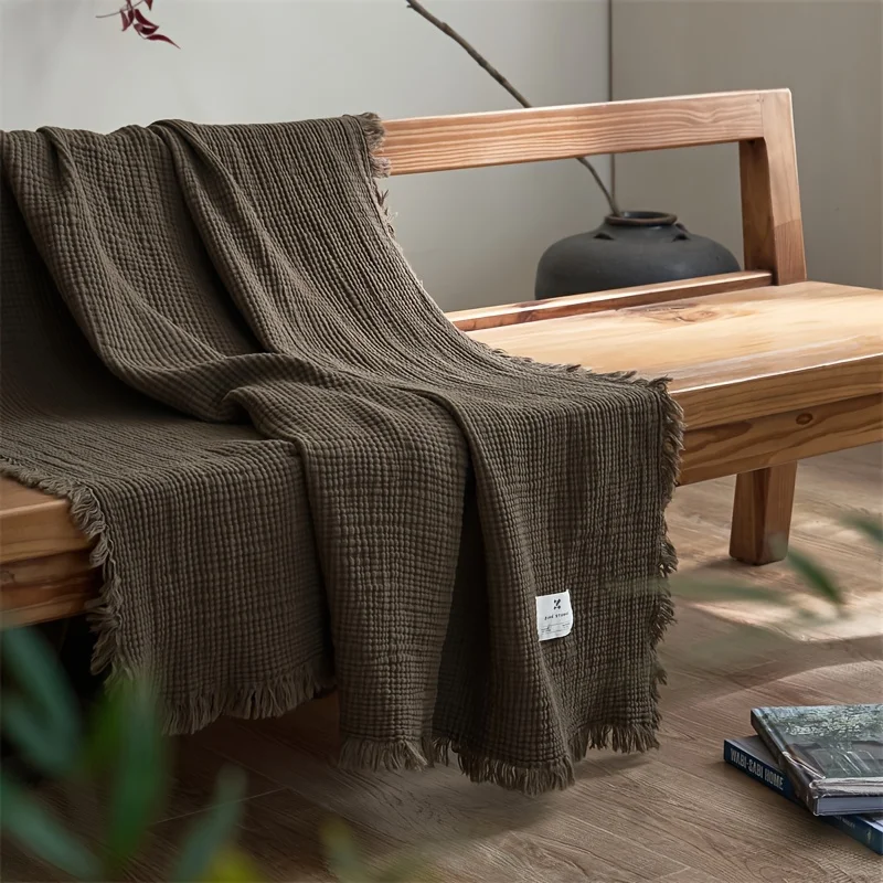 

1 шт. 129,54x169,93 см. Роскошное муслиновое хлопковое одеяло с кисточками, однотонное оливково-зеленое четырехслойное марлевое прочное и мягкое уютное одеяло