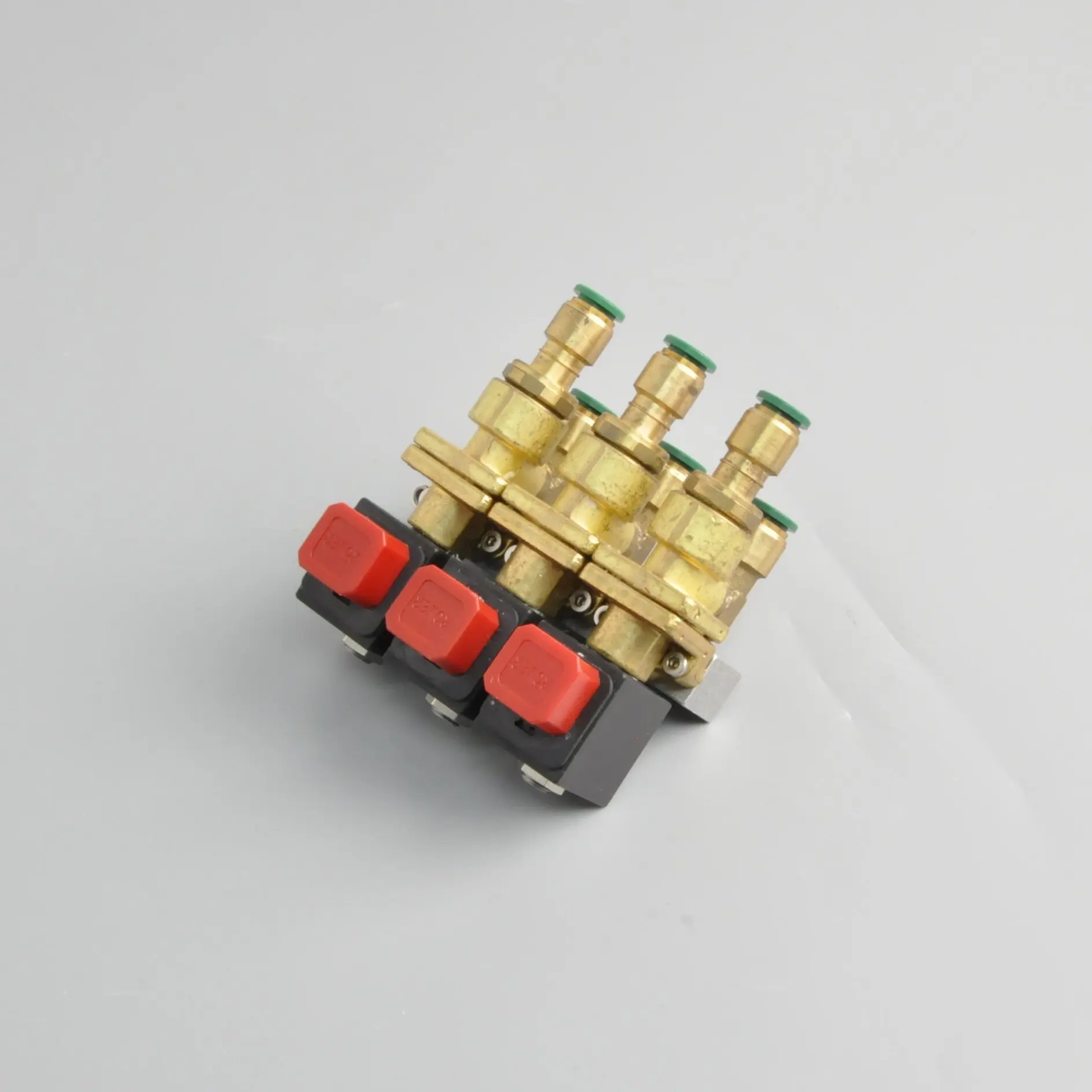 61.184.1211 SM102 CD102 CX102 Zawór elektromagnetyczny EMV-S01-A30-10ZK 87.335.001 Zawór rozdzielacza do czyszczenia PN2 DN3 24VDC Do Heidelberg