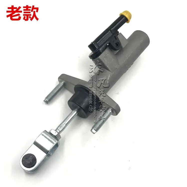Auto parts High quality Clutch Master Cylinder kit for Chinese CHERY TIGGO TIGGO3 2.0L SUV 2008 Auto car motor parts T11-1602020