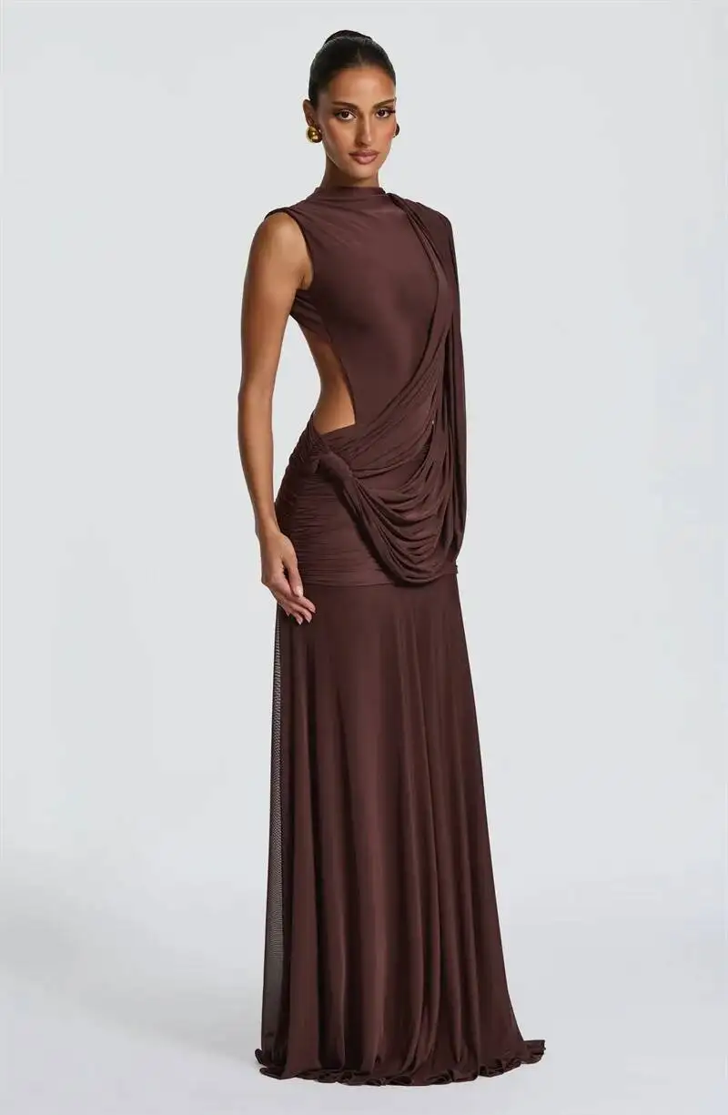 S36-JUNE26_Mireya_PlumBrown-26297-BabyBoo-1219_1174x1800.png