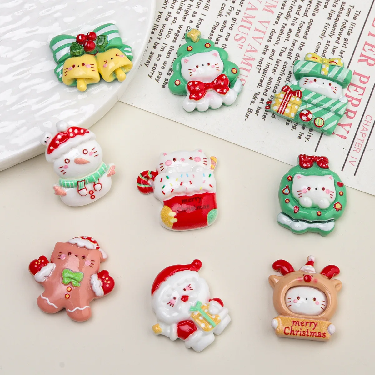Kawaii Cartoon Cat Christmas Series Flatback Resin Crafts Fit Phone Deco Parts DIY Children Headwear Scrapbook Embellishment