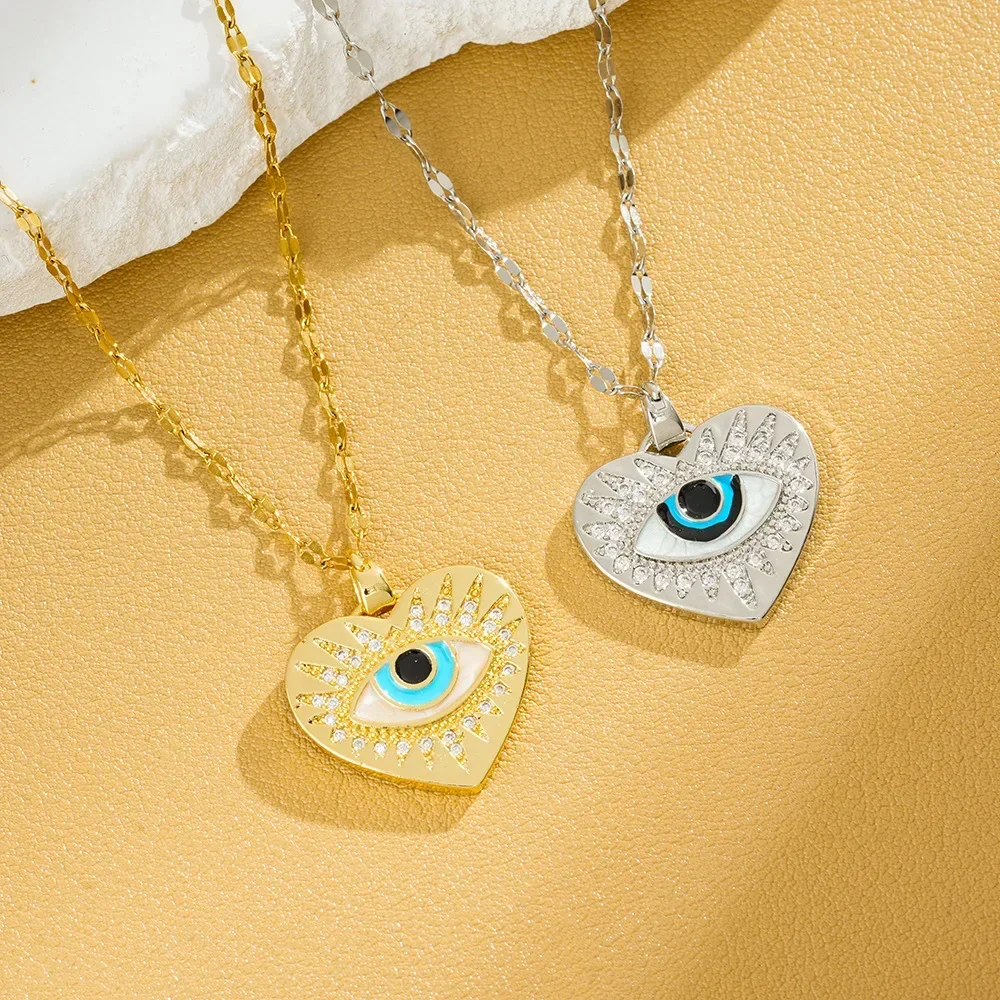 

9527Titanium steel necklace, female Turkish blue eye, Devil's Eye pendant, niche light luxury collarbone chain