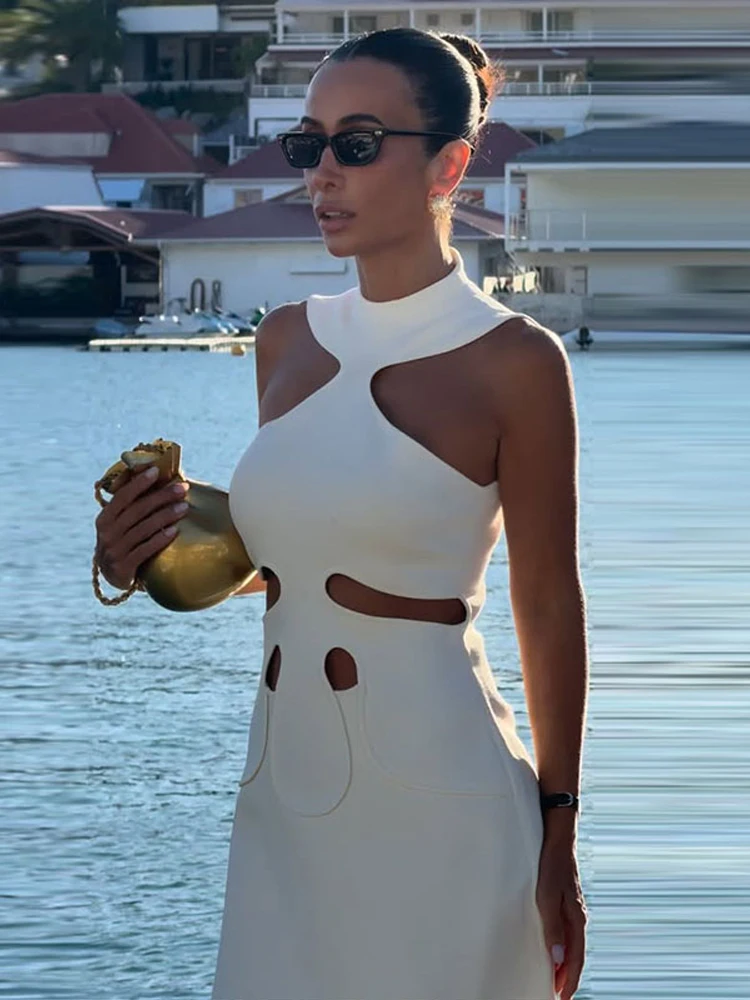 Elegantes, rückenfreies, ärmelloses Damen-Minikleid mit Hüftbetonung, einfarbig, Neuheiten für den Sommer 2026 – Festliche Damenkleider