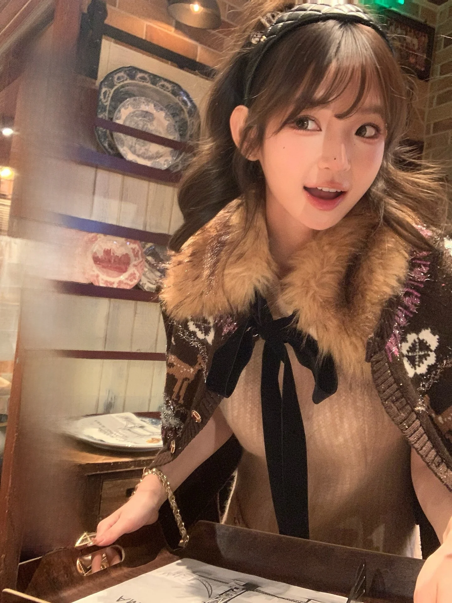 

Экологичное пальто женское класса люкс с воротником из искусственного меха и ремешком, приталенное, с отложным воротником, корейский импорт, с животным принтом