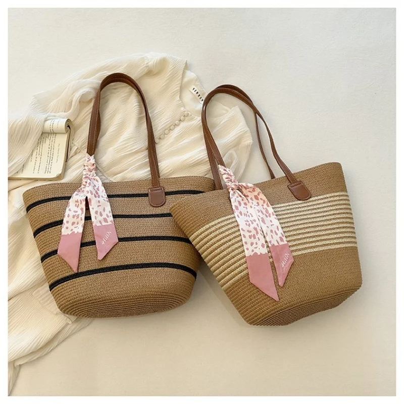 

First-Class Women's Shoulder Bag Made Of Goatskin Leather With Trendy Uruguay Vintage Spacious Soft Daily Look​