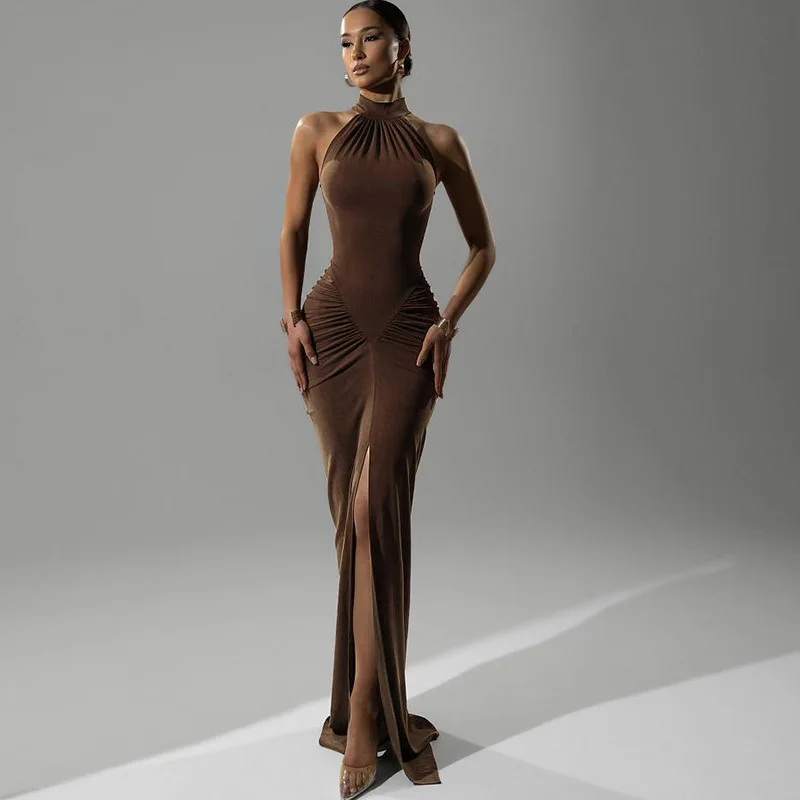 Damen-Abendkleid mit Neckholder-Ausschnitt, Plissiert, Figurbetont, Bodenlang mit Schlitz, Elegantes Kleid für Geburtstagsfeiern und Partys